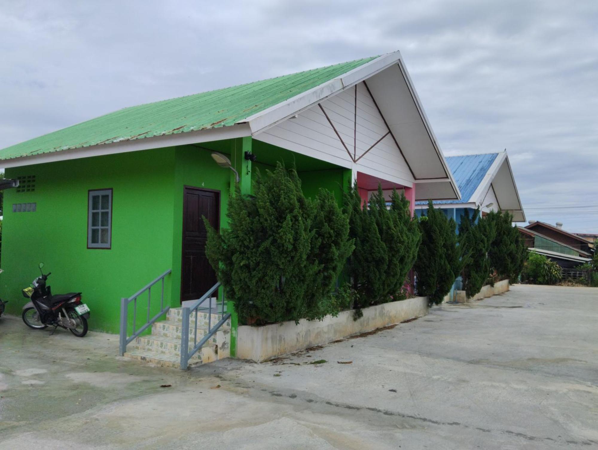 Chanakarn Guesthouse Sangkhla Buri Exteriör bild